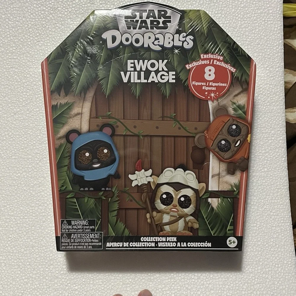 STAR WARS EWOK VILLAGE DOORABLES COLLECTION PEEK 8 FIGURE SET WICKET LUKE LEIA
